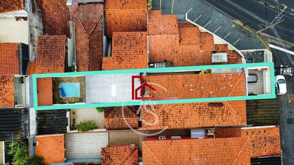 Casa, 3 quartos, 240 m² - Foto 2