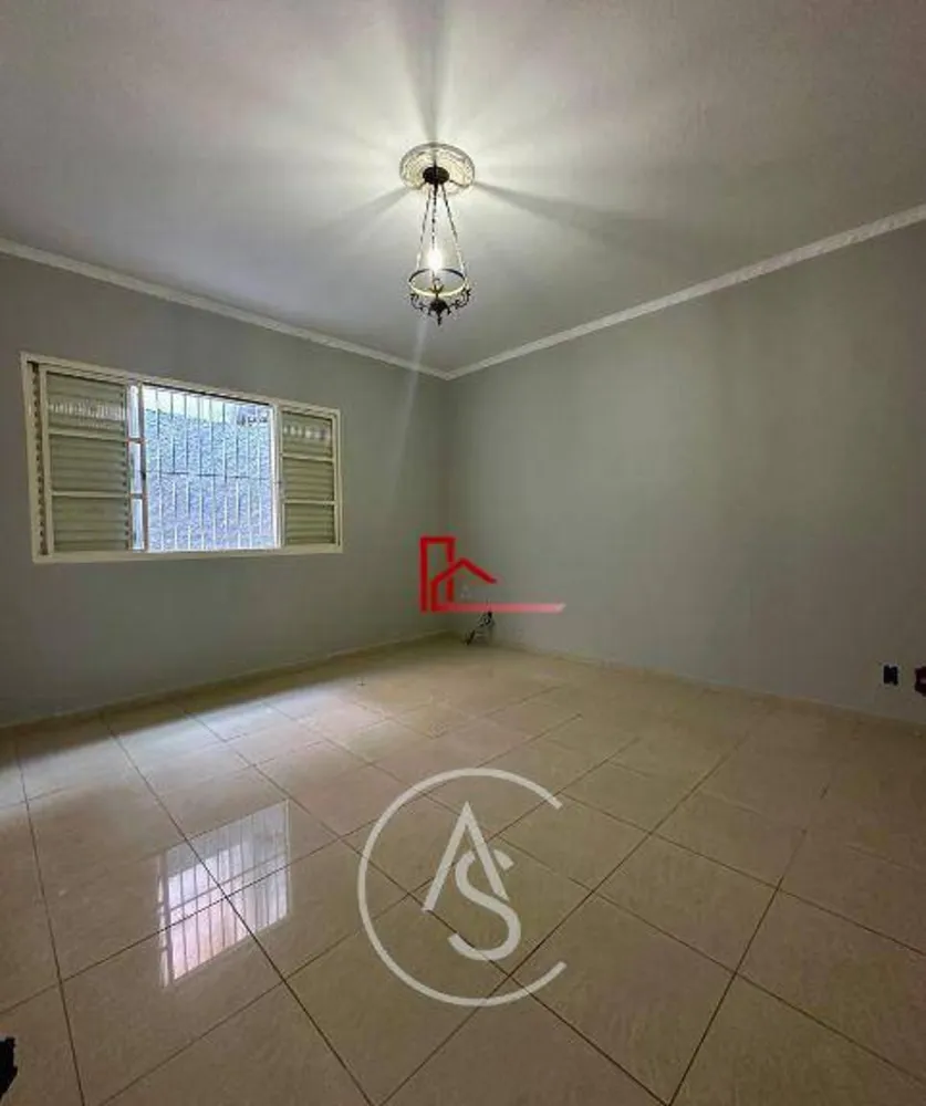 Casa, 3 quartos, 200 m² - Foto 9