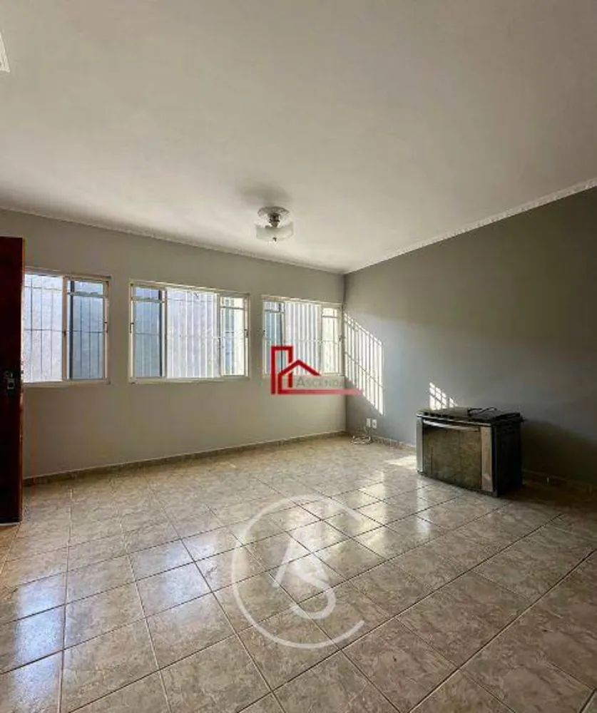 Casa, 3 quartos, 200 m² - Foto 8