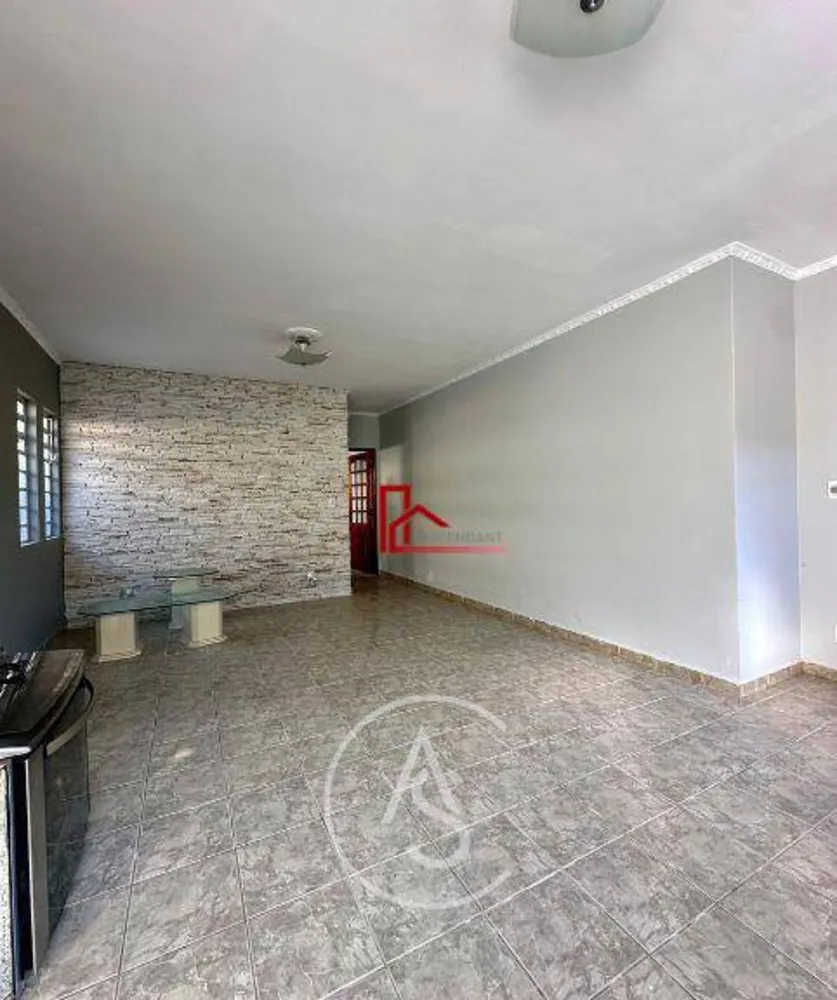 Casa, 3 quartos, 200 m² - Foto 6