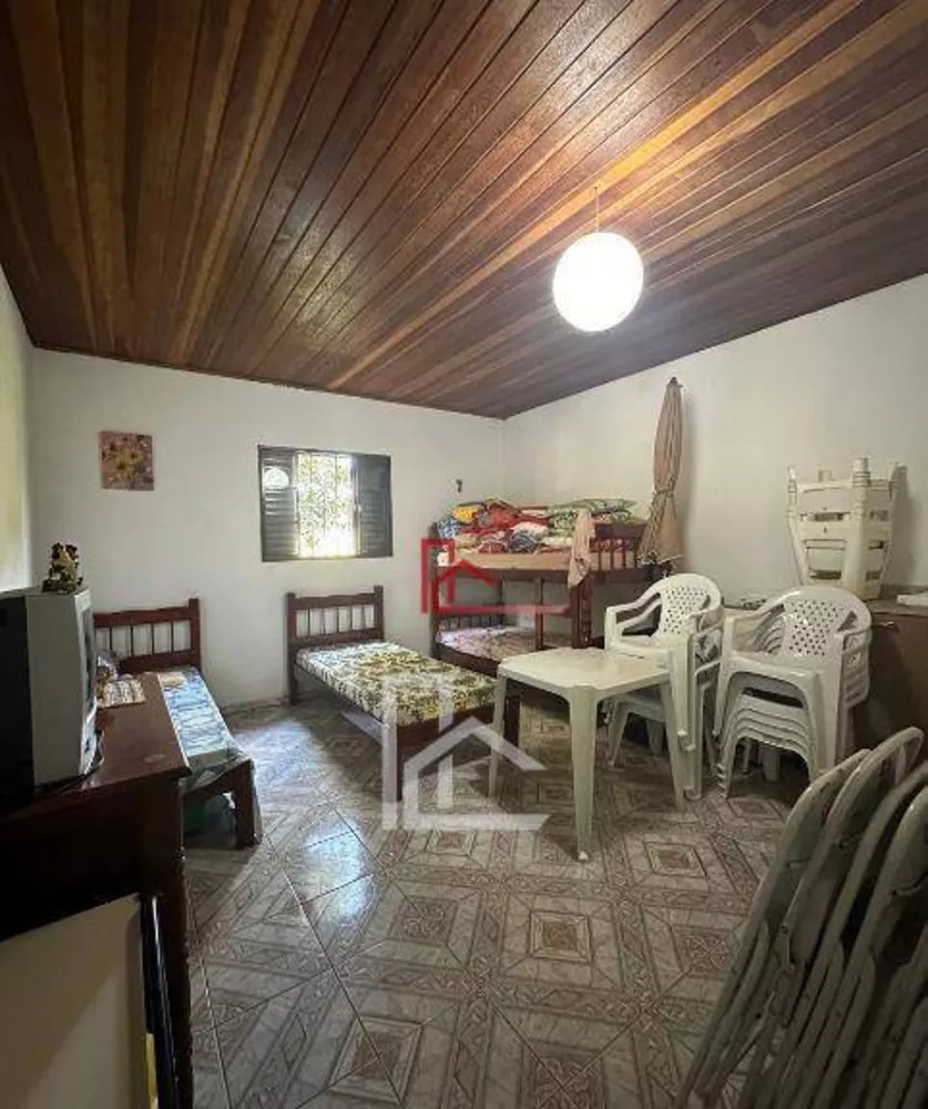 Chácara, 4 quartos, 2026 m² - Foto 4