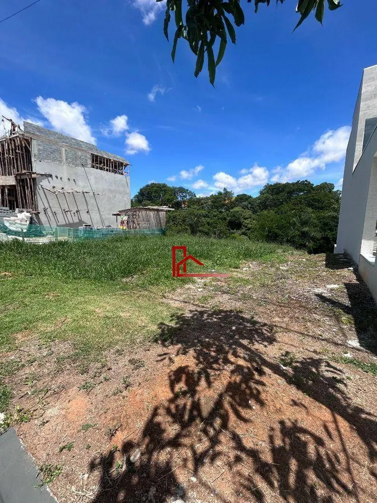 Loteamento e Condomínio, 270 m² - Foto 1