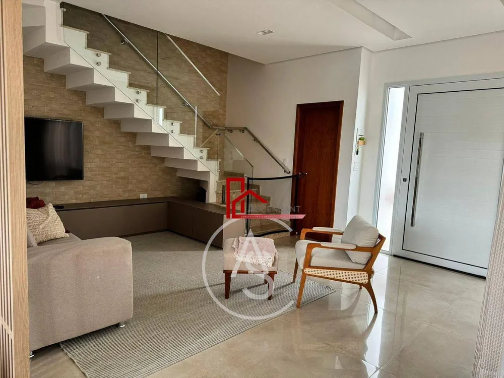 Casa, 3 quartos, 176 m² - Foto 2