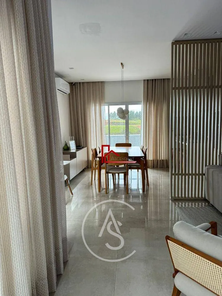 Casa, 3 quartos, 176 m² - Foto 1