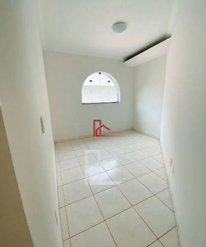Sobrado, 4 quartos, 335 m² - Foto 2