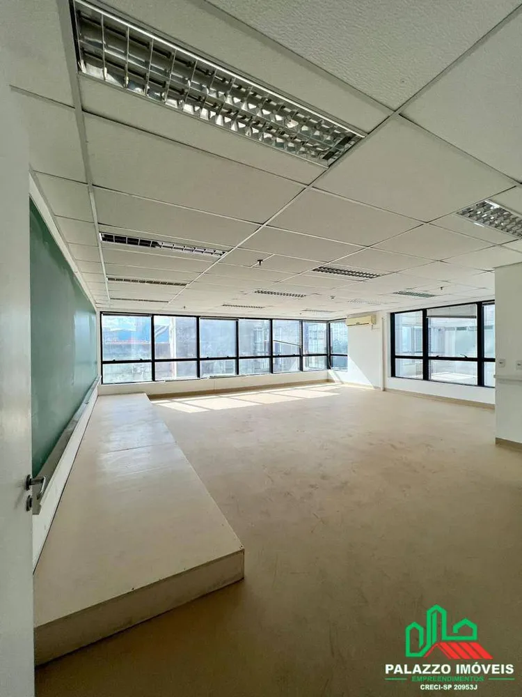 Prédio Inteiro, 3501 m² - Foto 1