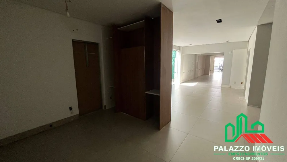 Casa, 3 quartos, 230 m² - Foto 2