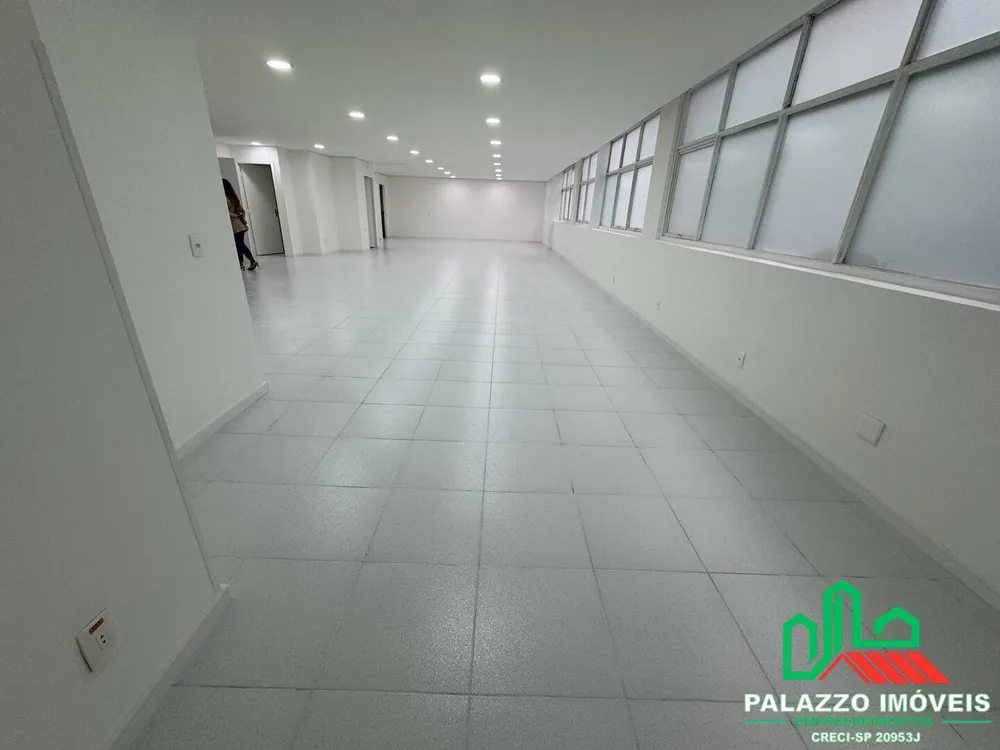 Sala-Conjunto, 195 m² - Foto 1