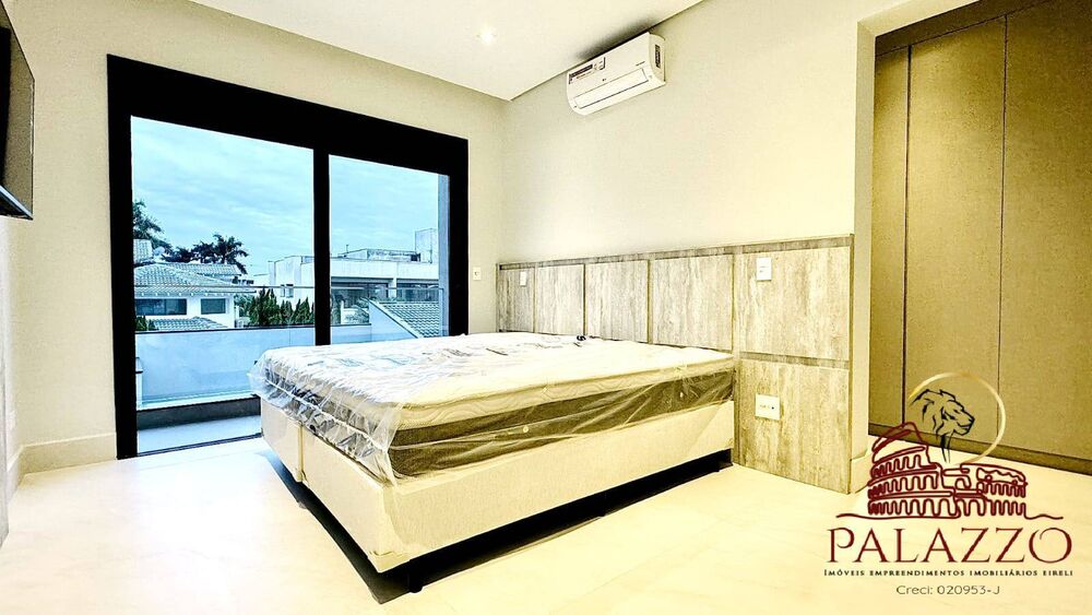 Casa de Condomínio à venda com 5 quartos, 490m² - Foto 3