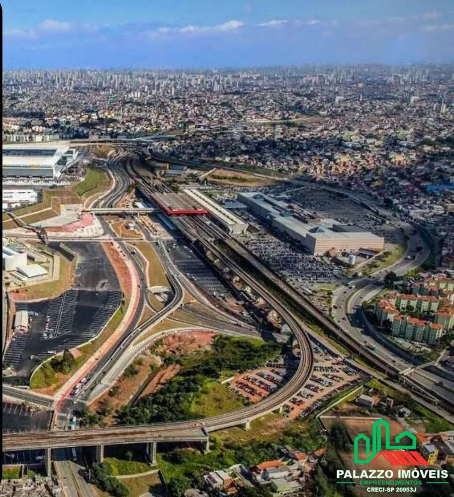 Depósito-Galpão, 24697 m² - Foto 1