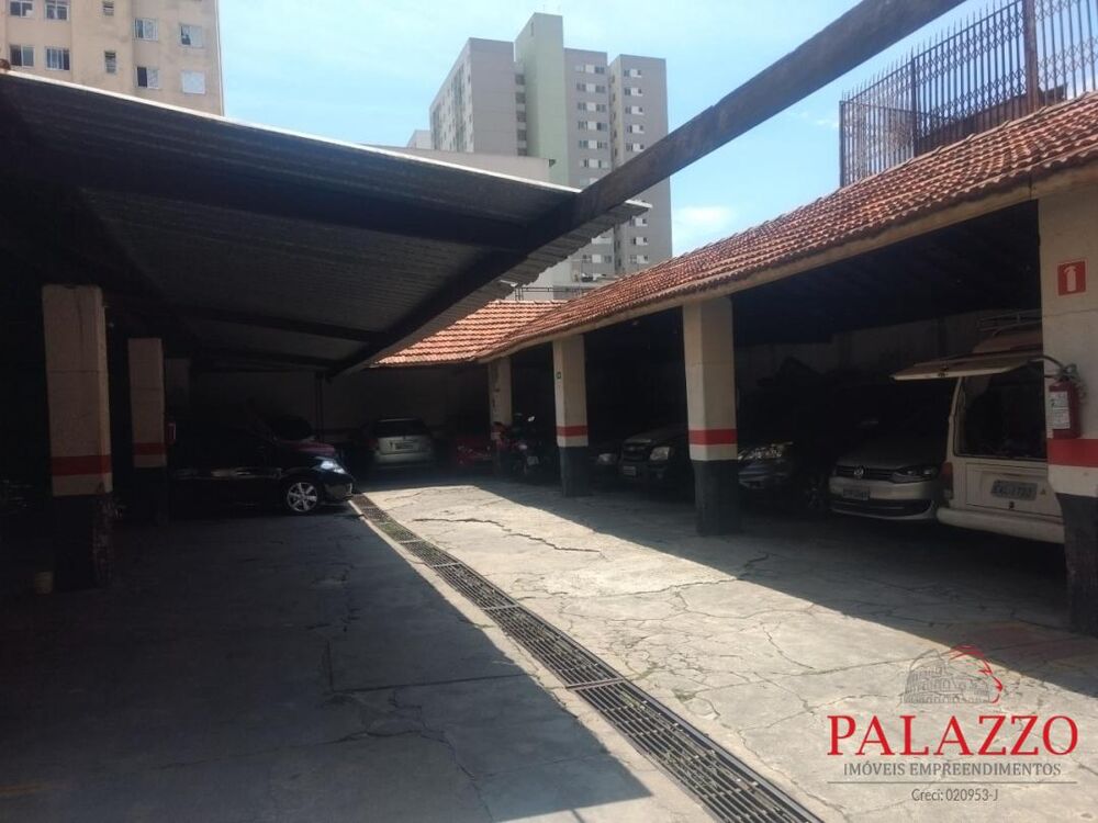 Terreno à venda, 700m² - Foto 1