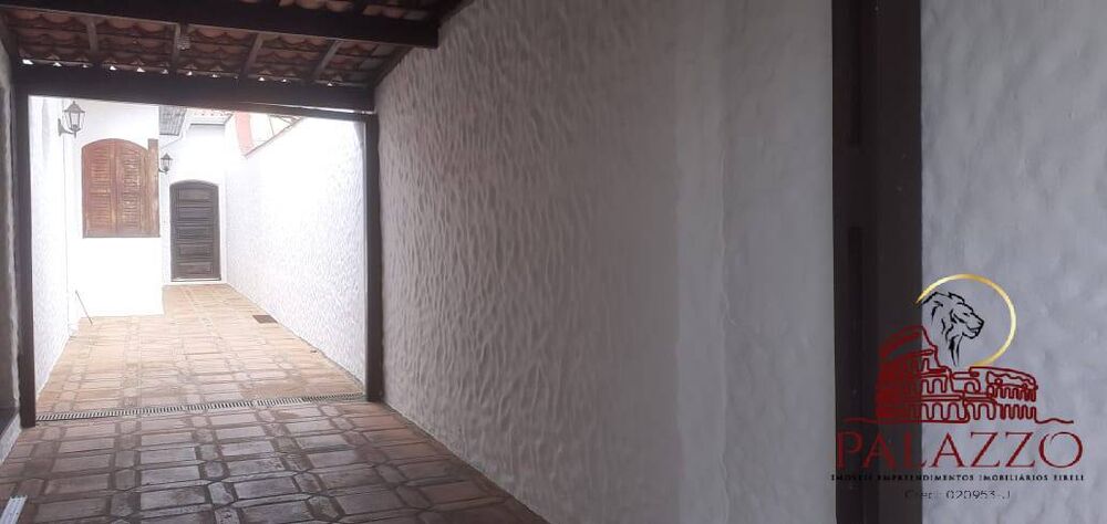 Casa à venda com 3 quartos, 444m² - Foto 4