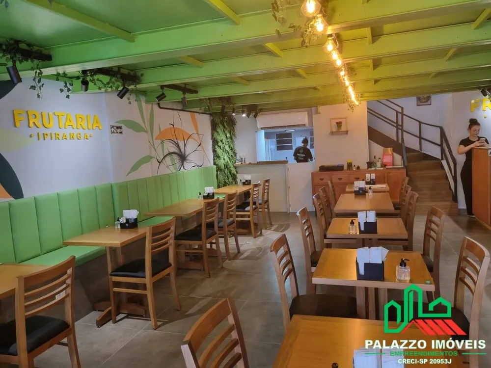 Loja-Salão, 242 m² - Foto 1