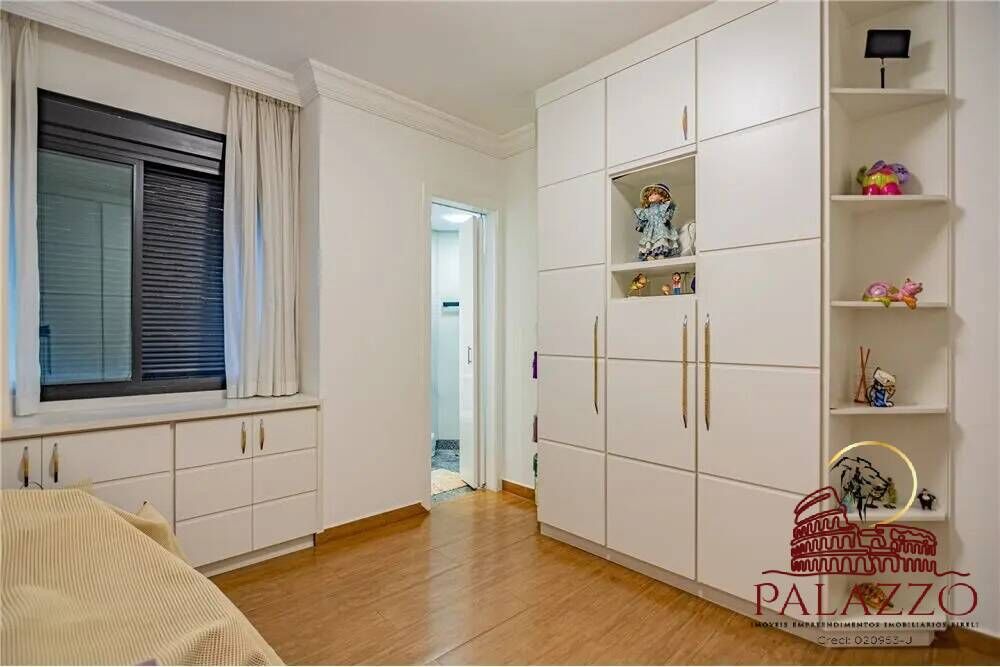 Apartamento à venda com 4 quartos, 208m² - Foto 6