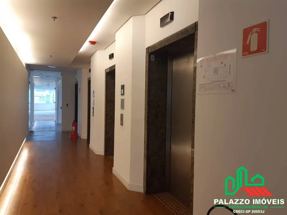 Prédio Inteiro, 19000 m² - Foto 1