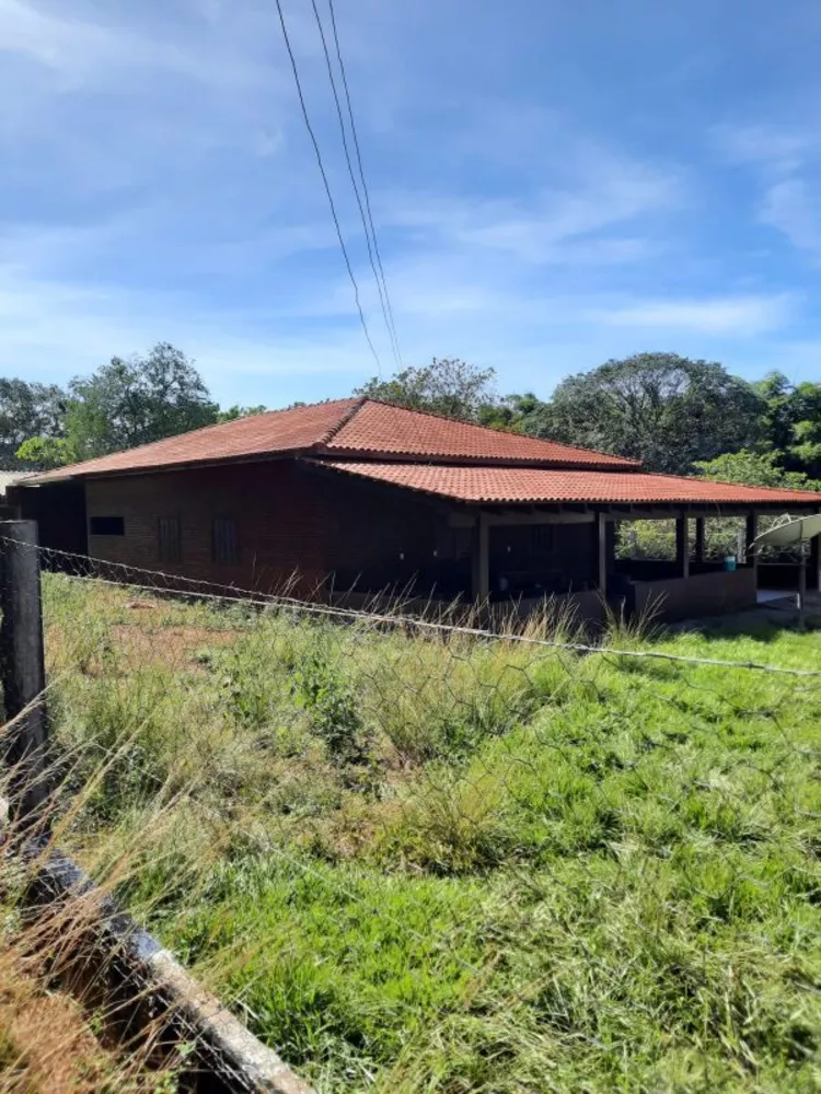 Fazenda à venda com 1 quarto, 3400m² - Foto 1