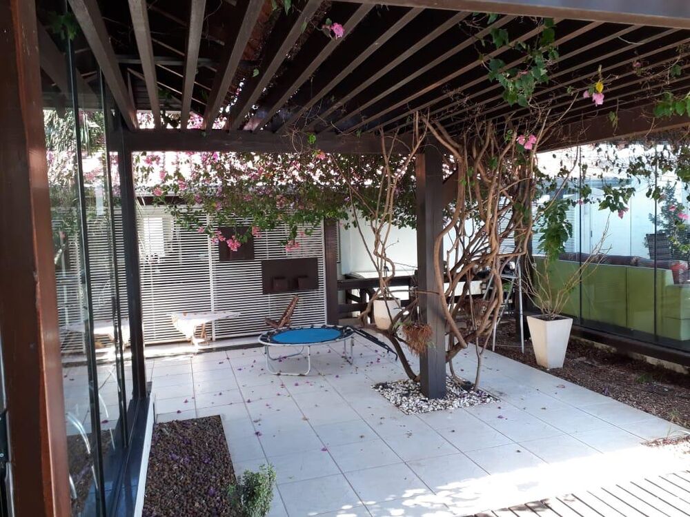 Casa à venda e aluguel com 7 quartos, 650m² - Foto 3