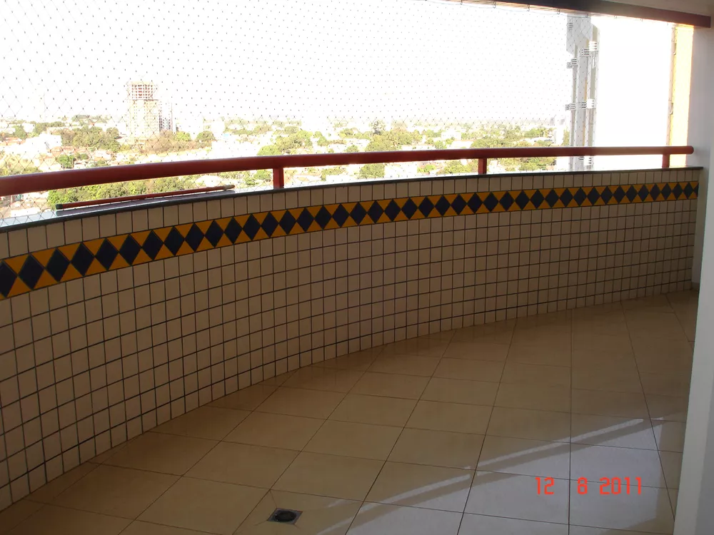 Apartamento à venda e aluguel com 4 quartos, 174m² - Foto 1