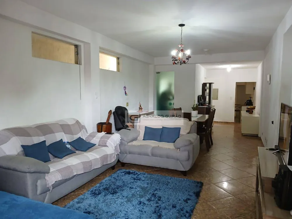 Casa, 3 quartos, 274 m² - Foto 1