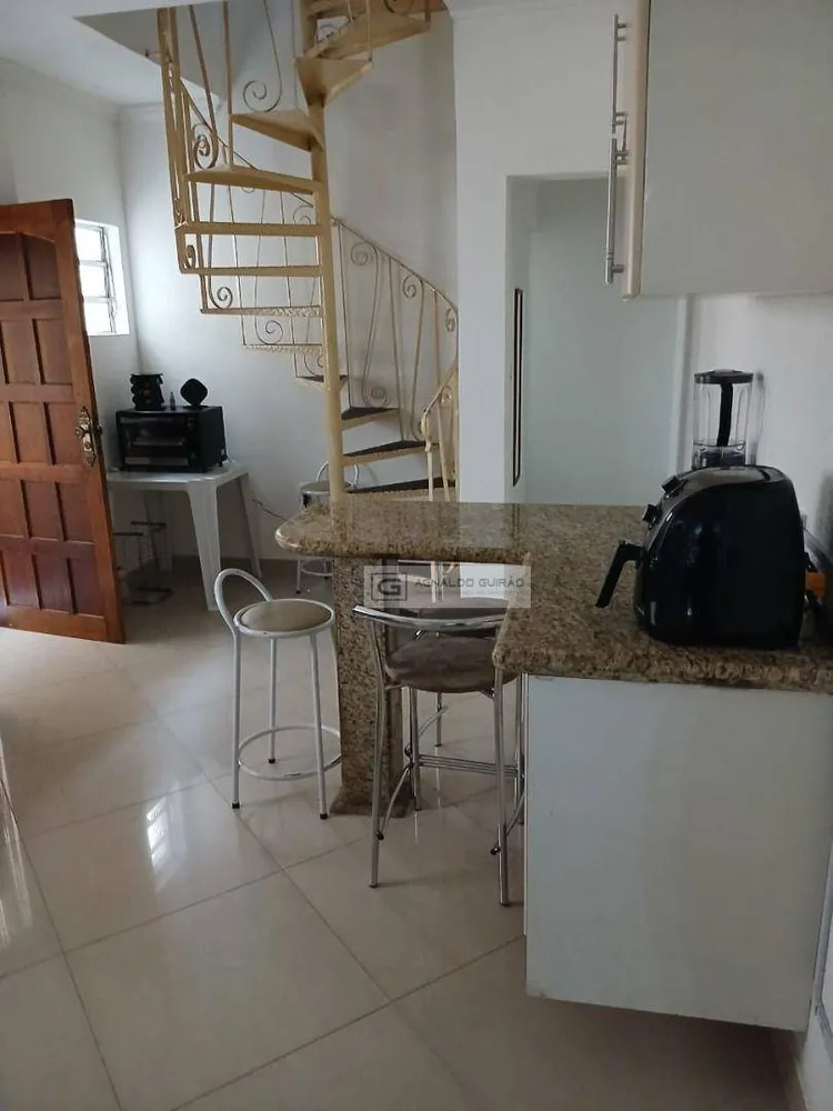 Casa, 3 quartos, 274 m² - Foto 4