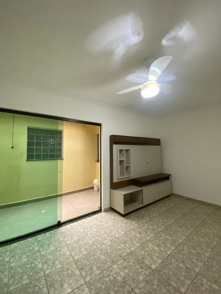 Apartamento, 3 quartos, 84 m² - Foto 2