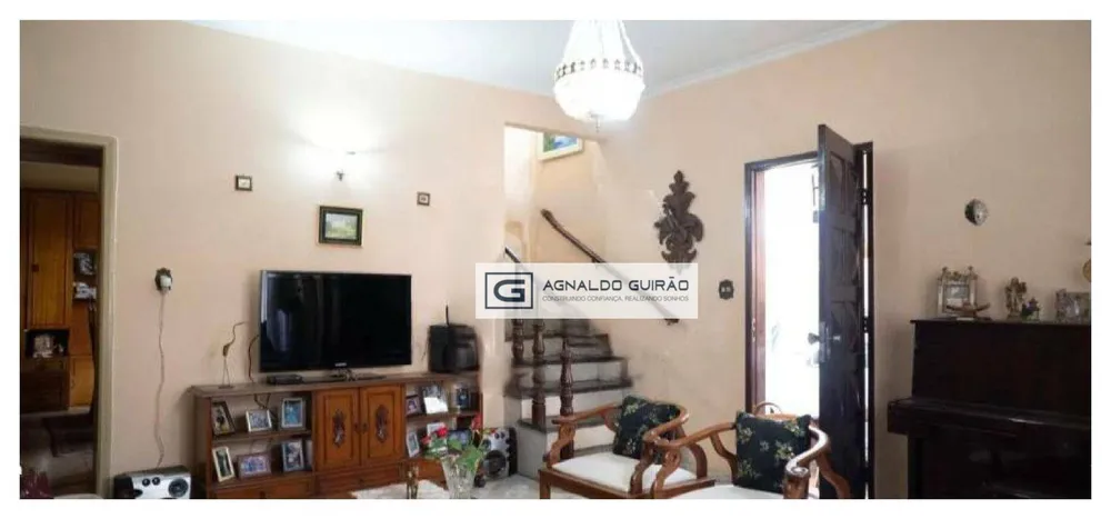 Sobrado, 3 quartos, 200 m² - Foto 1