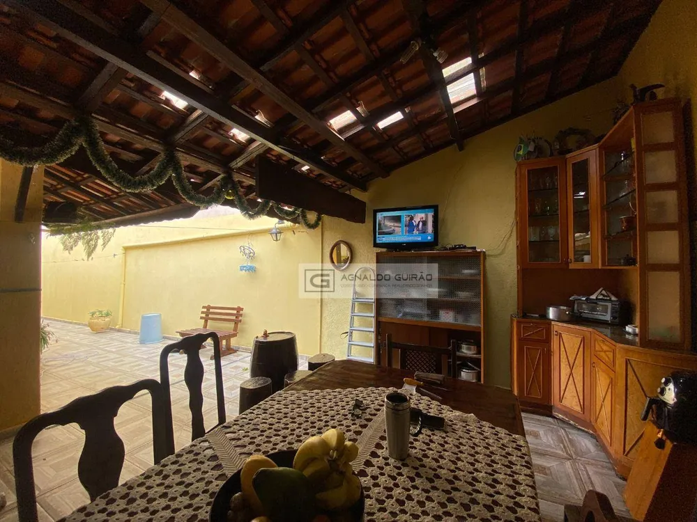 Casa, 3 quartos, 176 m² - Foto 4