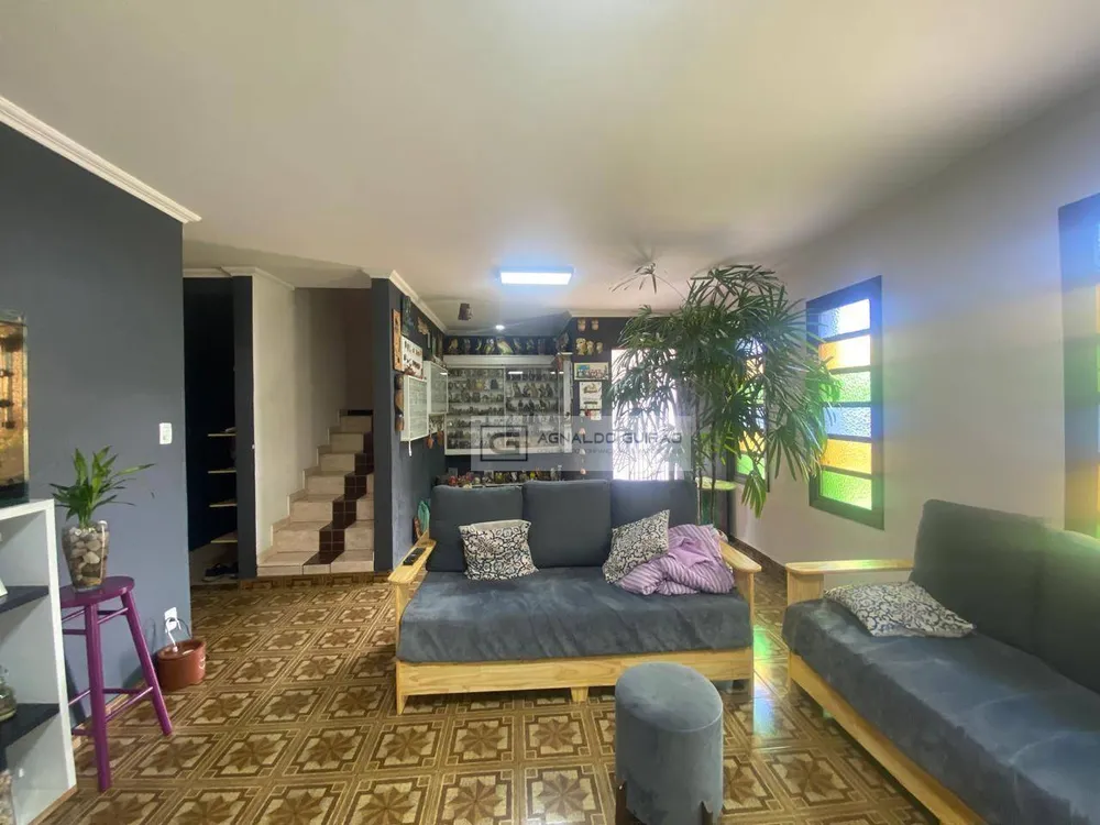 Sobrado, 3 quartos, 281 m² - Foto 5