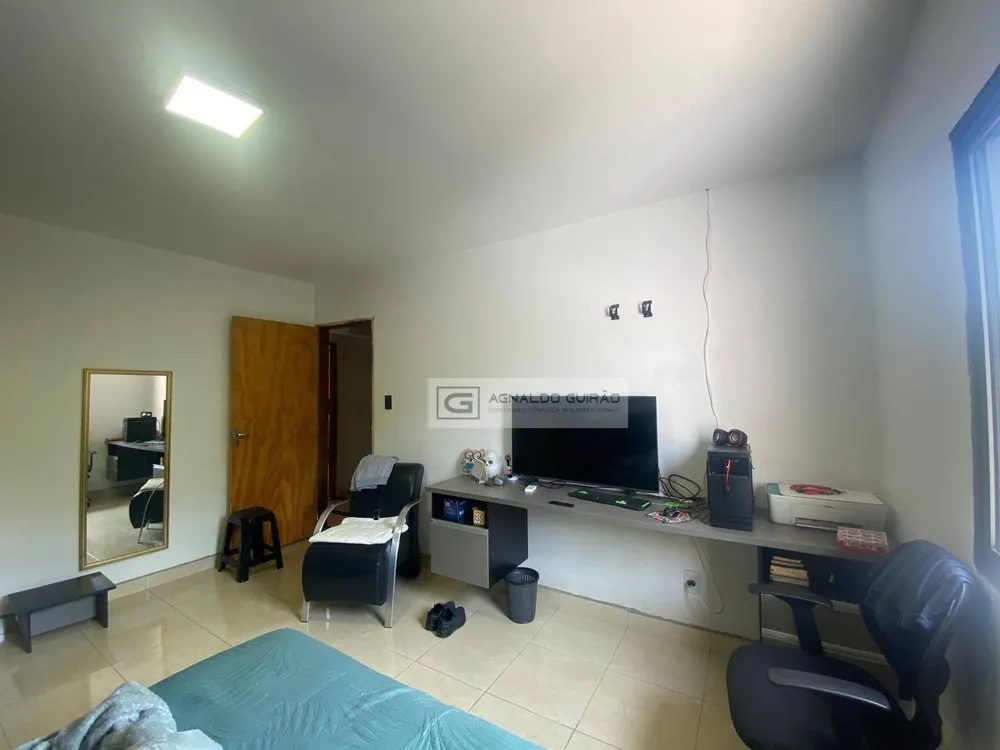 Sobrado, 3 quartos, 281 m² - Foto 2