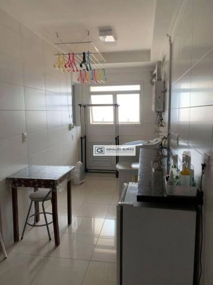 Apartamento, 3 quartos, 243 m² - Foto 3