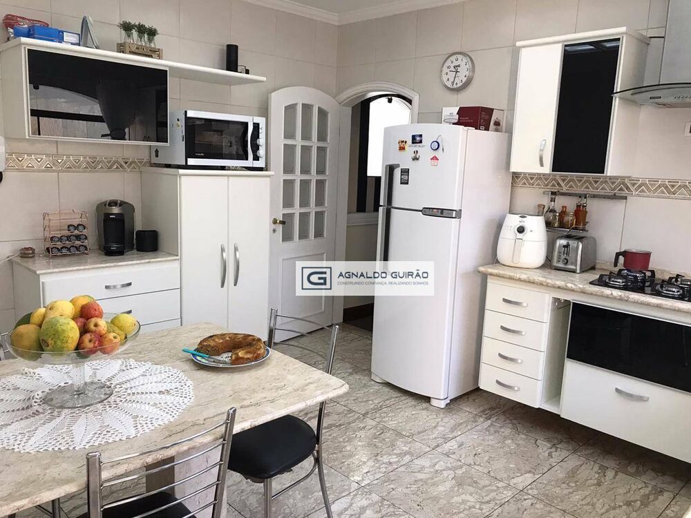 Casa, 4 quartos, 422 m² - Foto 22