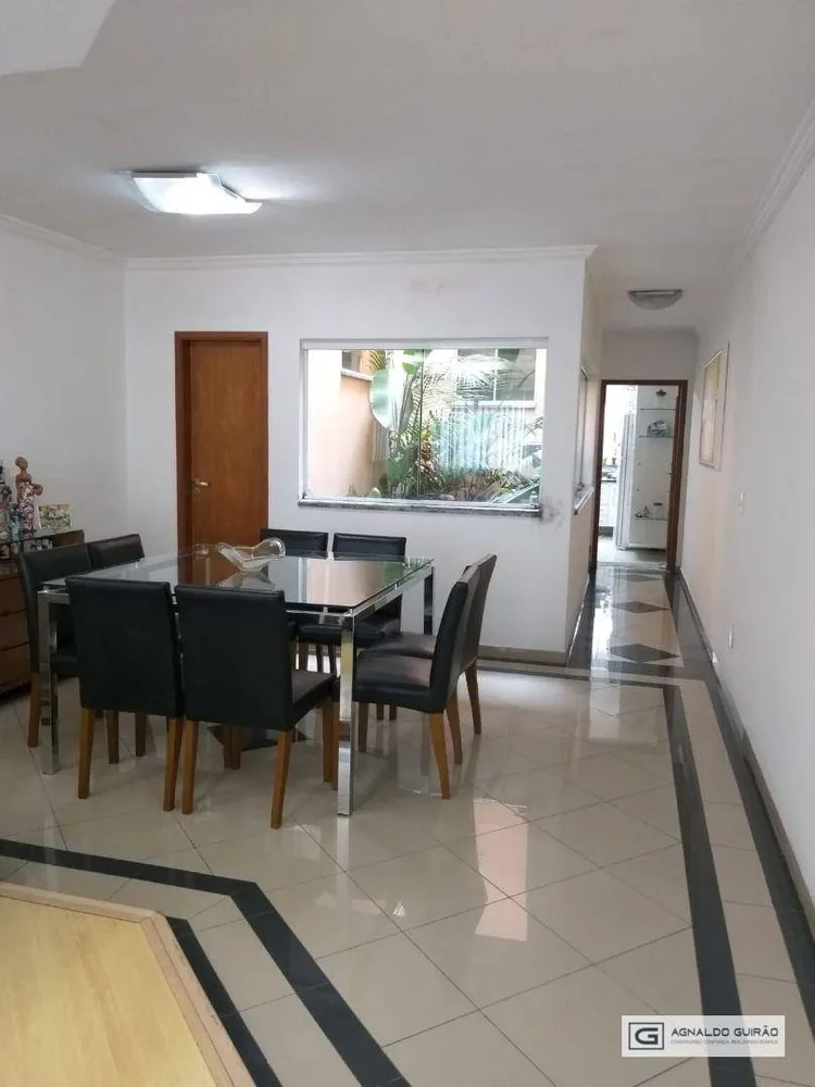 Sobrado, 3 quartos, 178 m² - Foto 1