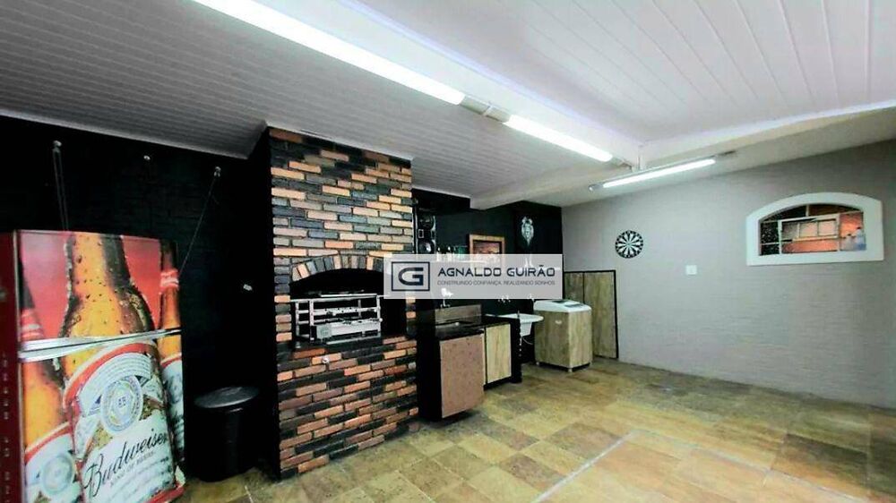 Casa, 3 quartos, 238 m² - Foto 2