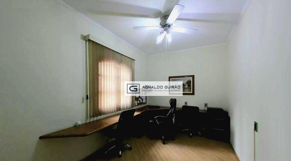 Casa, 3 quartos, 238 m² - Foto 5