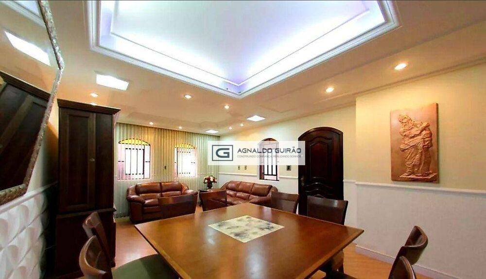 Casa, 3 quartos, 238 m² - Foto 3