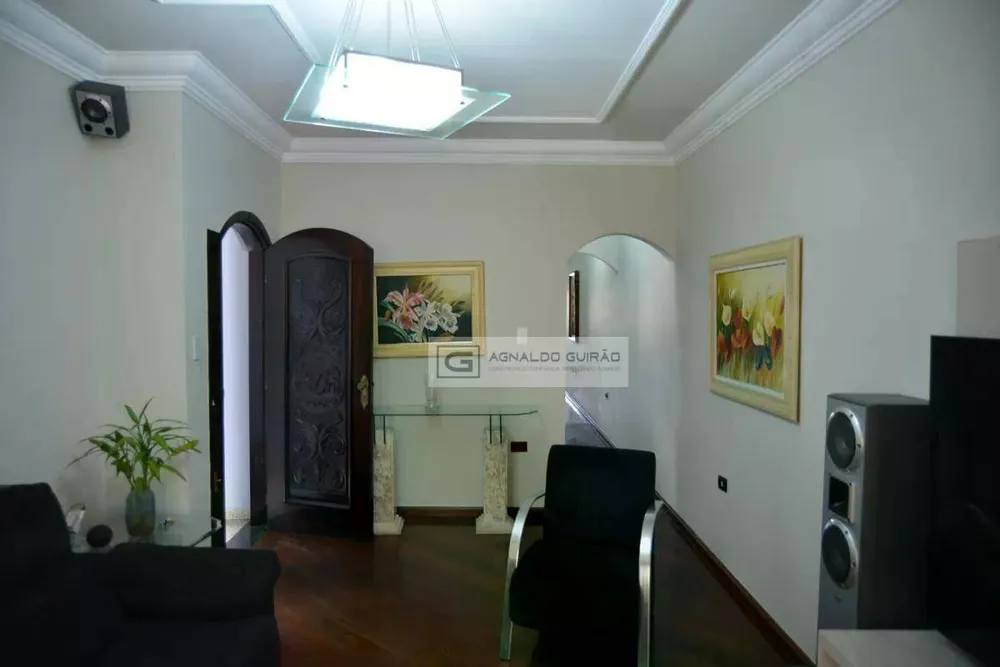 Sobrado, 4 quartos, 390 m² - Foto 1