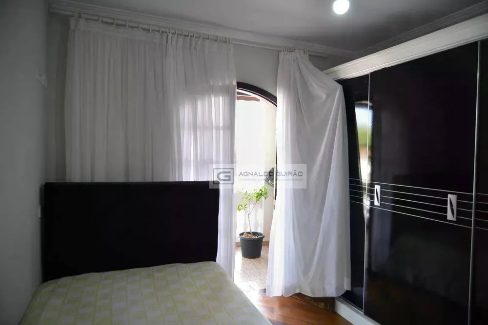 Sobrado, 4 quartos, 390 m² - Foto 6