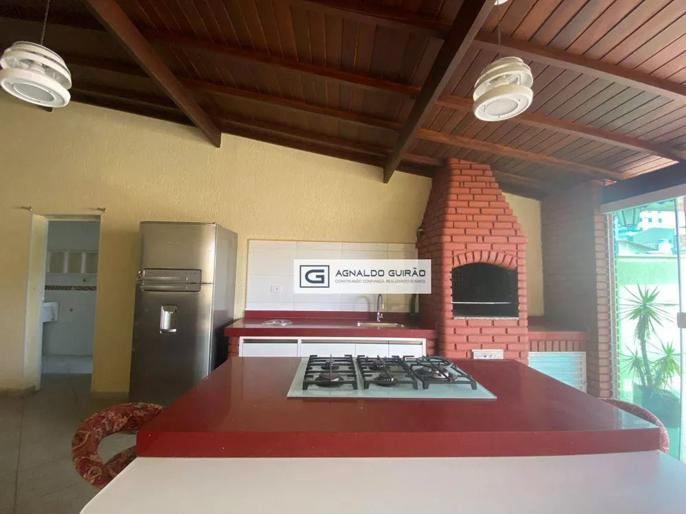 Cobertura, 3 quartos, 198 m² - Foto 3
