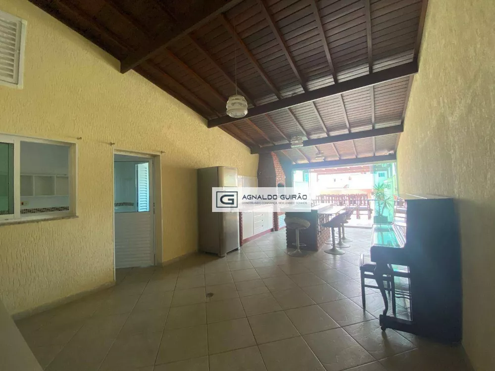 Cobertura, 3 quartos, 198 m² - Foto 10