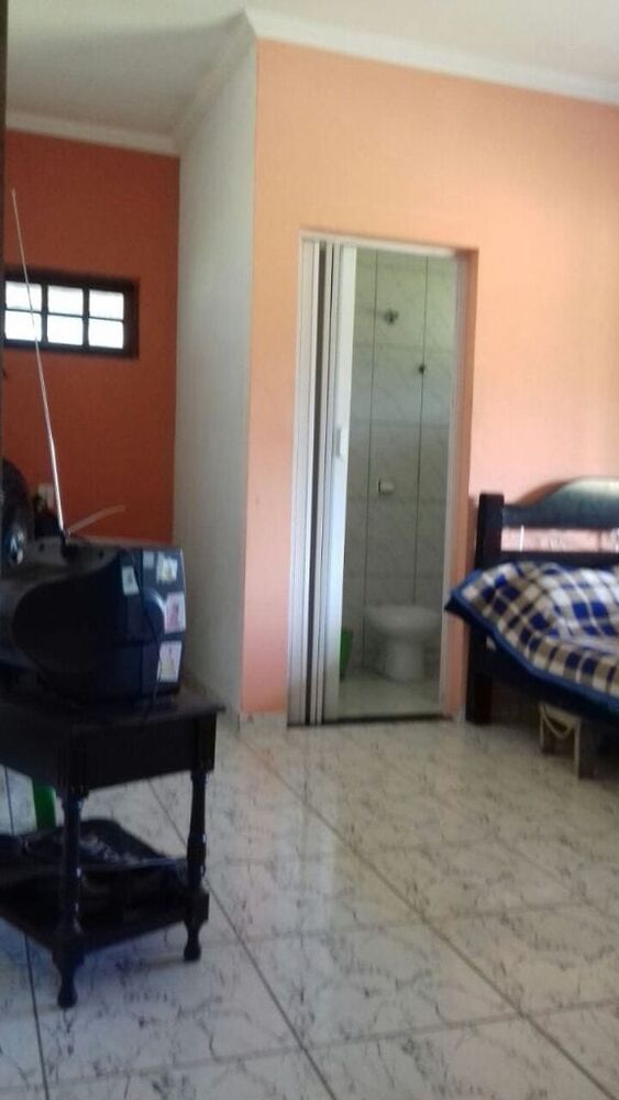 Sítio à venda com 3 quartos, 200m² - Foto 1