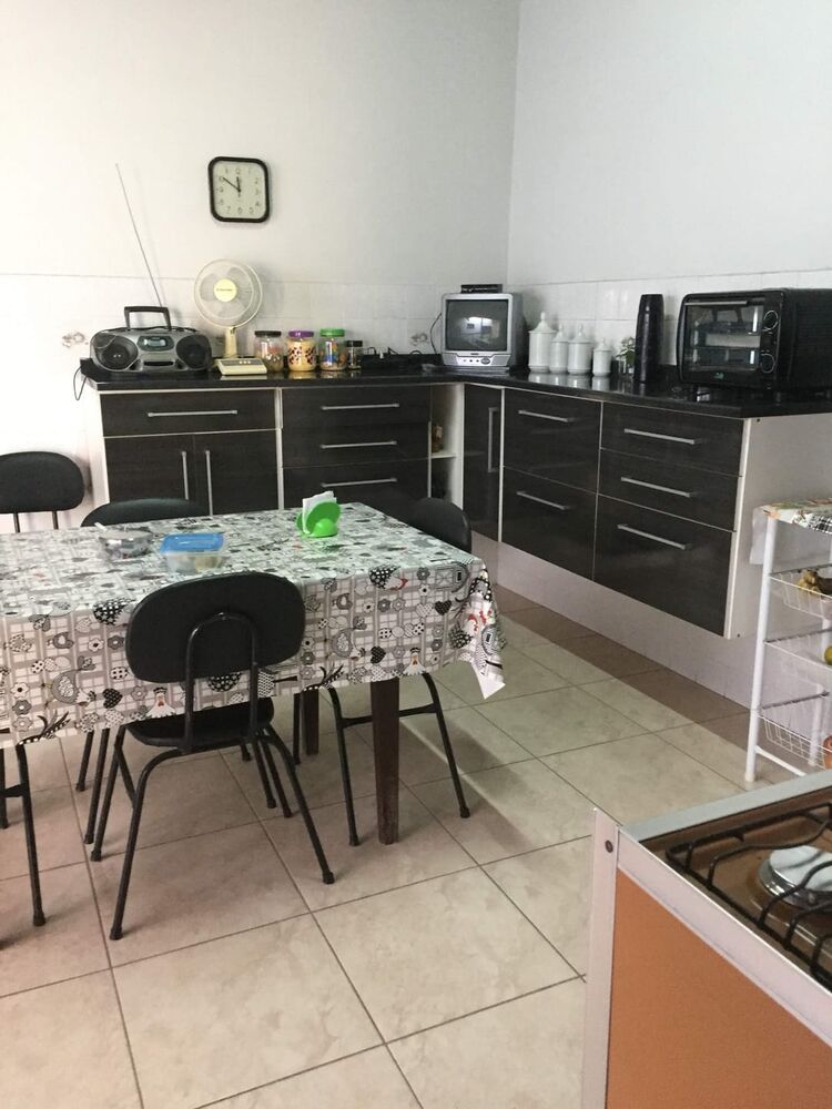 Casa, 5 quartos, 216 m² - Foto 1