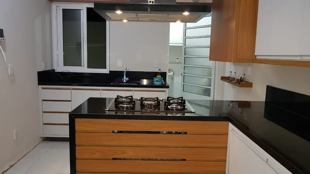 Casa, 3 quartos, 286 m² - Foto 3