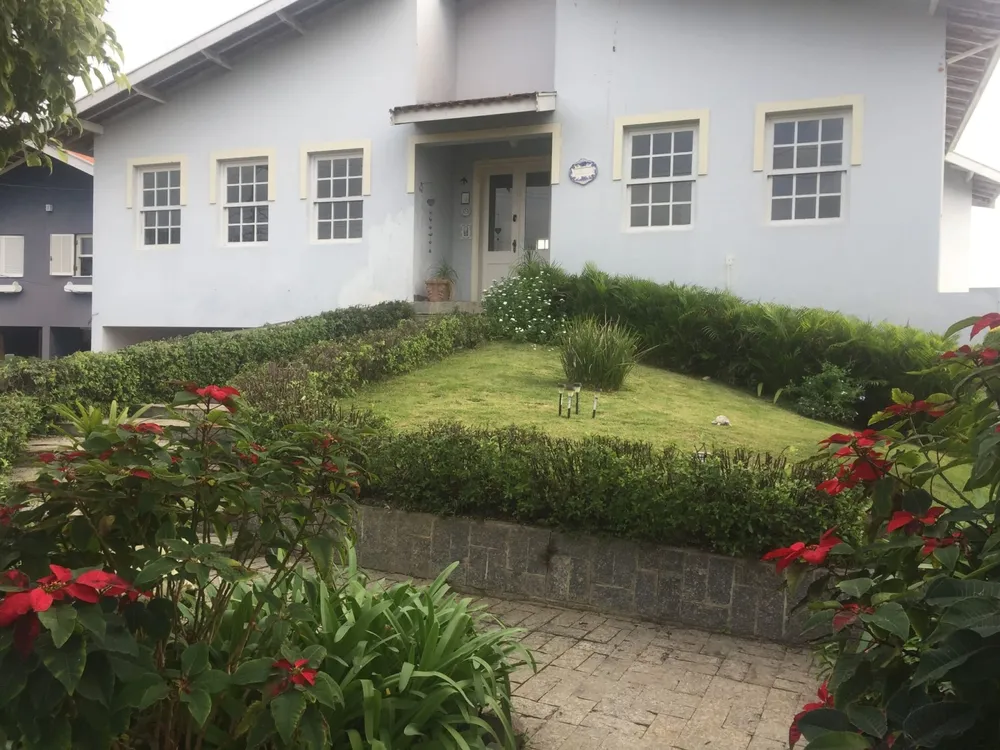 Sobrado, 3 quartos, 474 m² - Foto 1