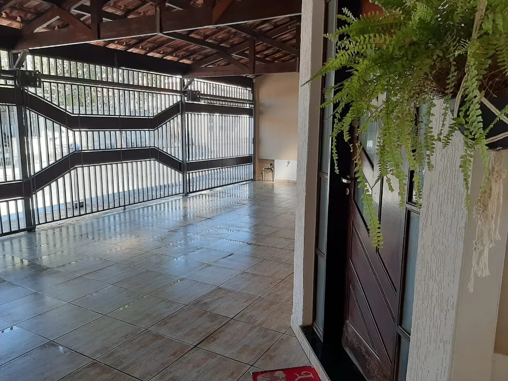 Casa, 4 quartos, 171 m² - Foto 2