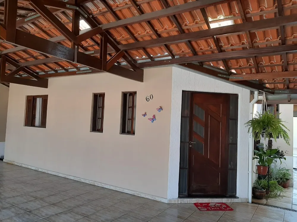 Casa, 4 quartos, 171 m² - Foto 1