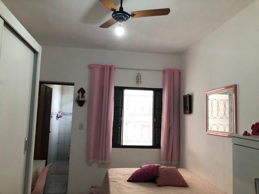 Casa, 3 quartos, 130 m² - Foto 2