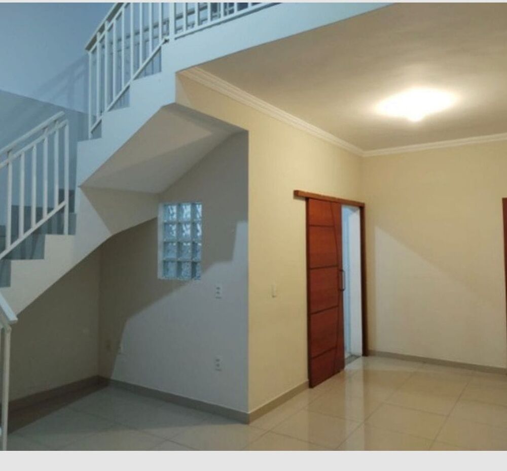 Casa, 3 quartos, 165 m² - Foto 2