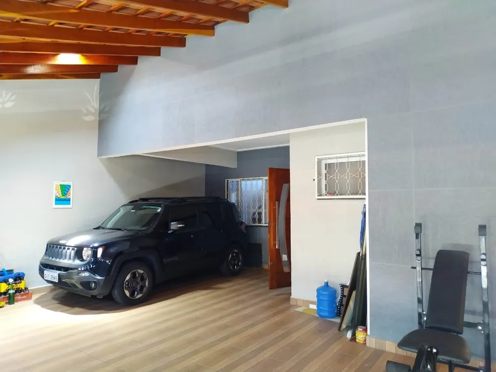 Casa, 3 quartos, 242 m² - Foto 3