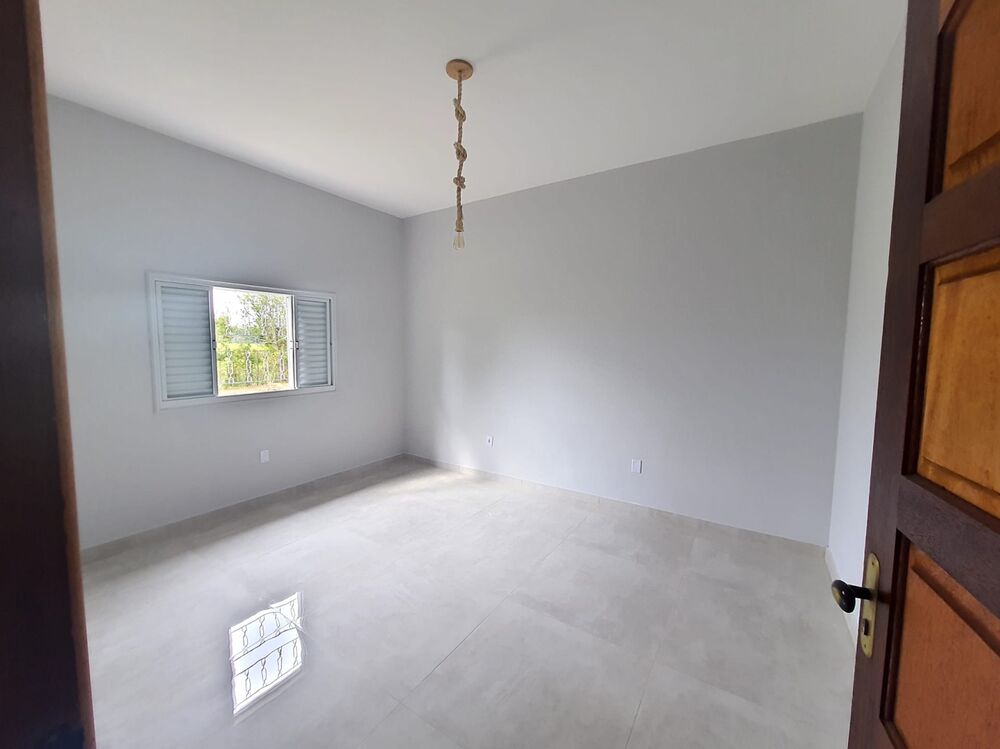 Chácara, 5 quartos, 2185 m² - Foto 1