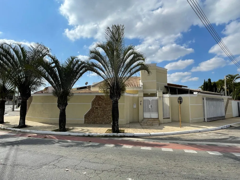 Casa, 3 quartos, 250 m² - Foto 3